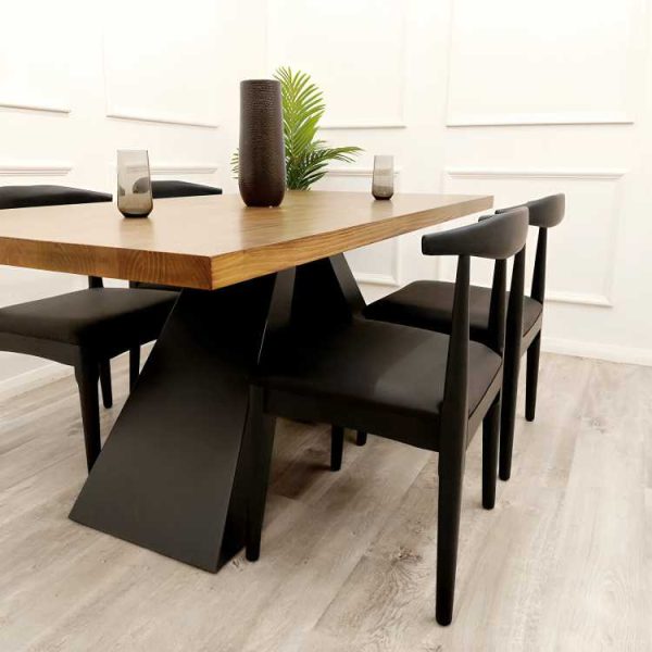 AxelLuxuryFancyTable Rayfurniture 2 1400x 1 scaled