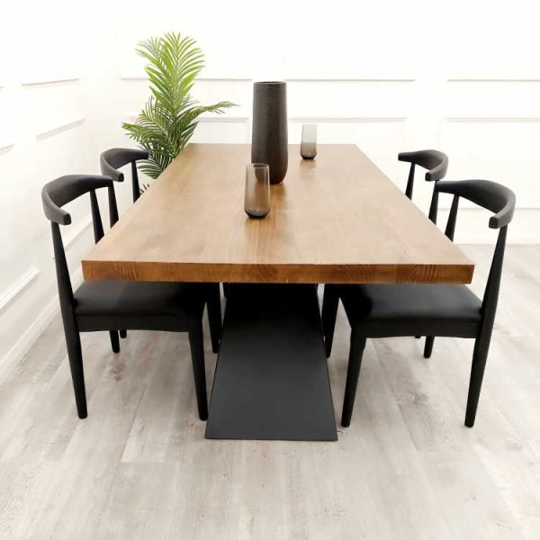 AxelLuxuryFancyTable Rayfurniture 3 1400x scaled