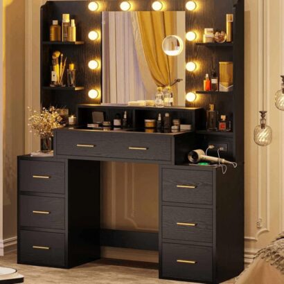 Dressing table