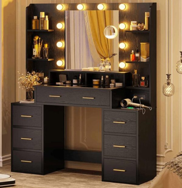 Dressing table