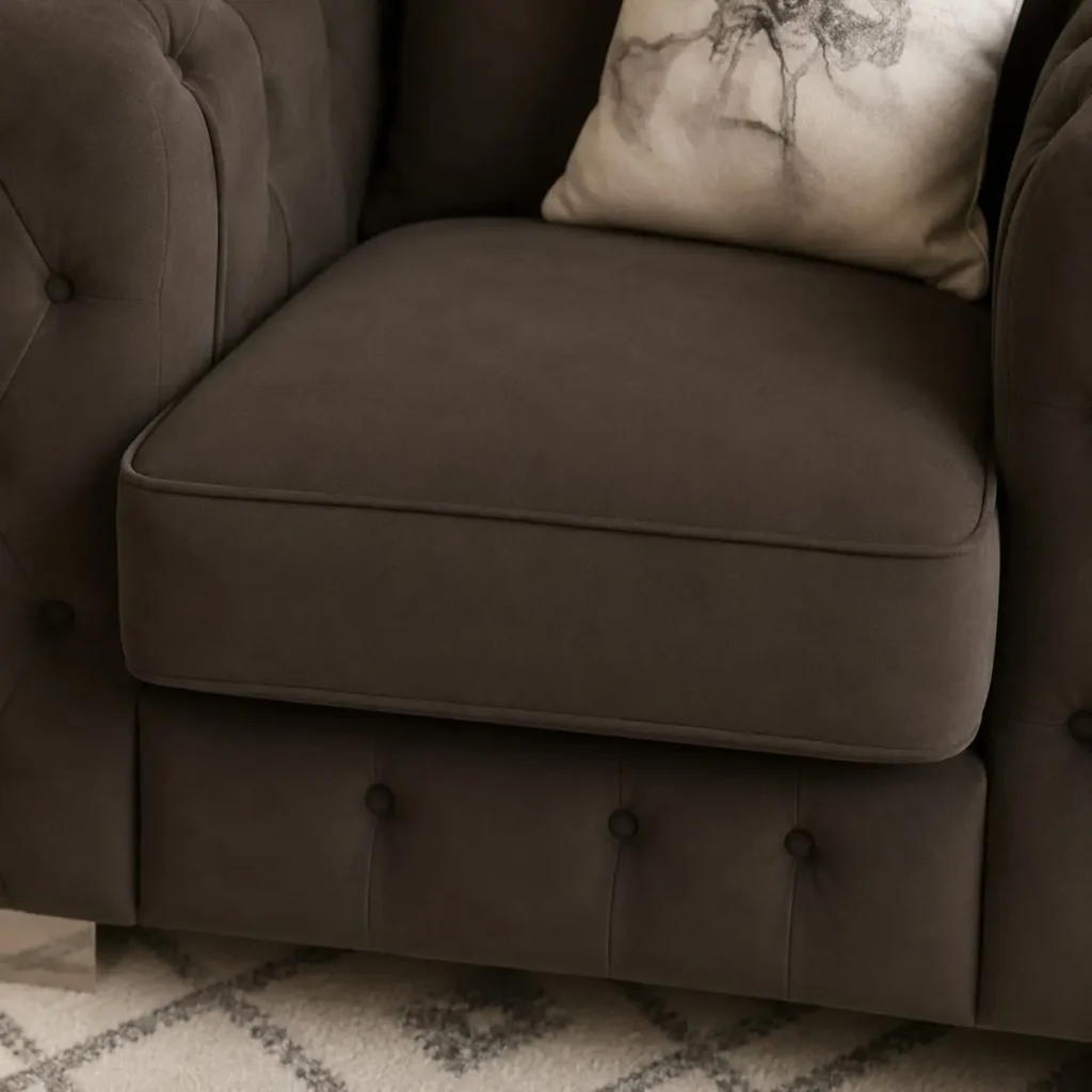 Ashton velvet Armchair sofa - Seat closeup