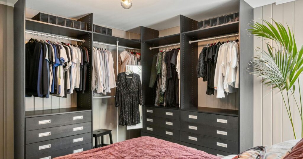 10 Furniture Ideas to Transform Your Space 14 Wardrobe Solutions for Organized Living