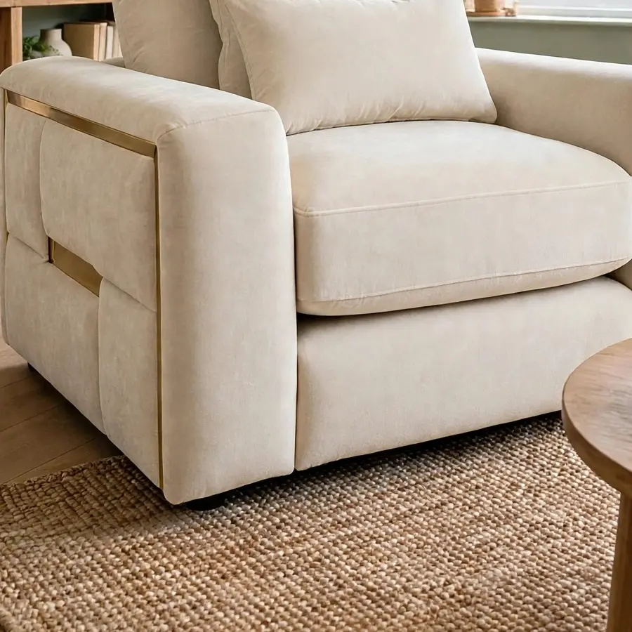 CF Elara armchair closeup